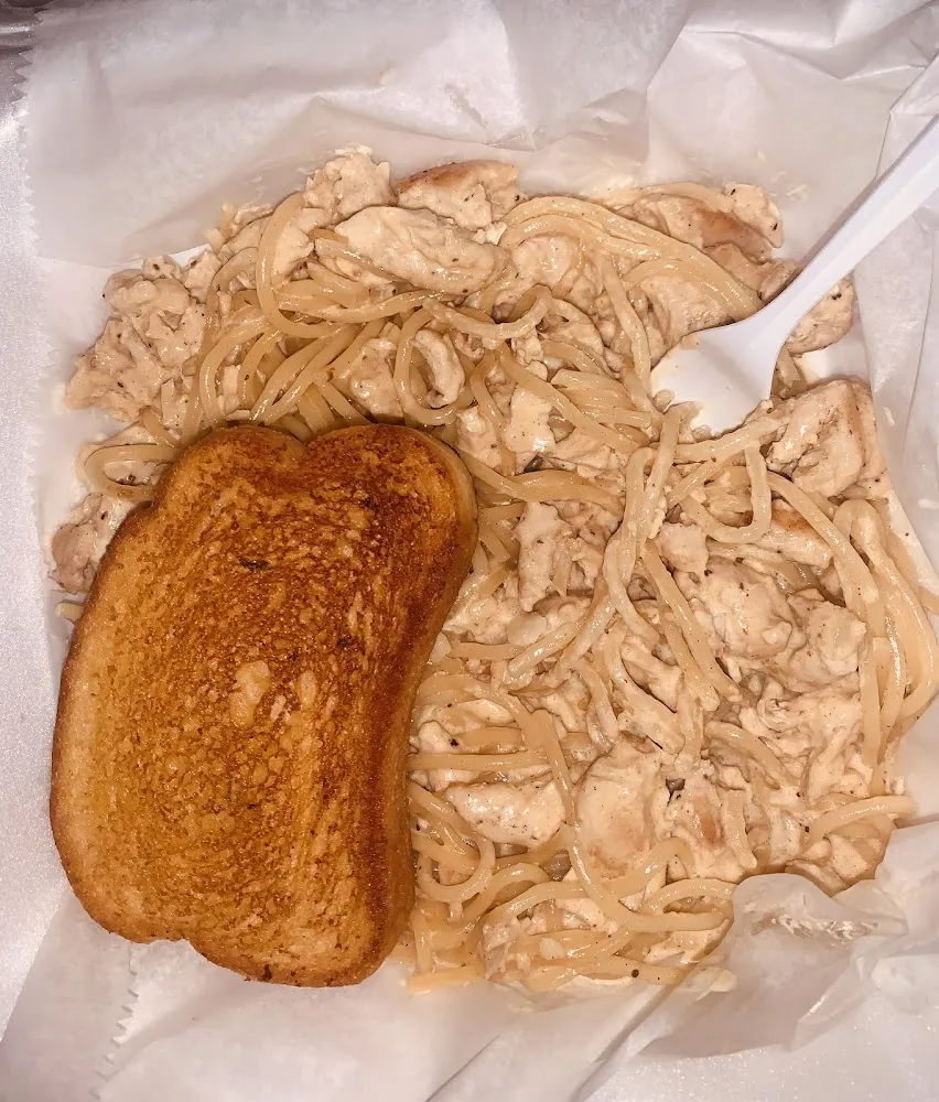 Chicken Alfredo and Garlic Bread